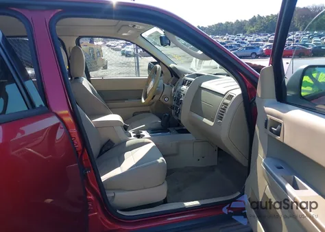 2012 Ford Escape Xlt from USA, damaged, VIN 1FMCU9D75CKB47500
